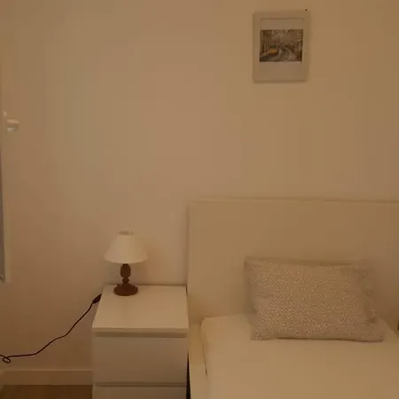 Metro House Gasthuis *